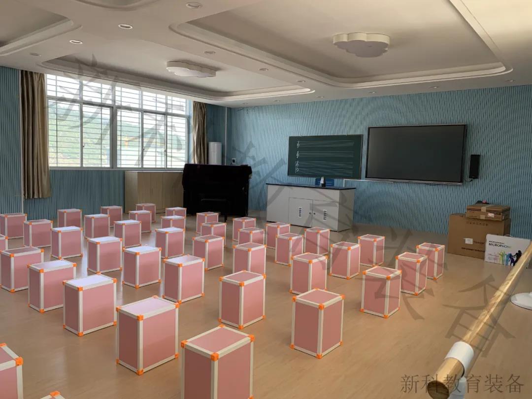 <a href='http://m.ahmjh.cn/chanpin/58-1.html' target='1' style='font-size:18px; font-weight:bold; color:#000000;'>音樂室</a>2