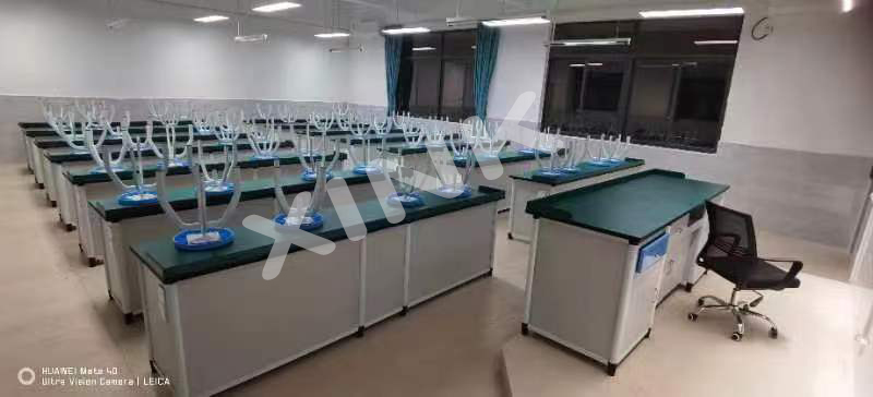 <a href='http://m.ahmjh.cn/' target='1' style='font-size:14px; font-weight:bold; color:#0080ff;'>物理實驗室</a>