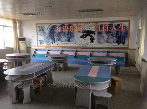 <a href='http://m.ahmjh.cn/chanpin/110-1.html' target='1' style='font-size:18px; font-weight:bold; color:#000000;'>圖書閱覽室</a>9